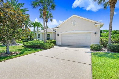 Located in Baytree, Melbourne. Brand NEW AC just installed! on Baytree National Golf Links in Florida - for sale on GolfHomes.com, golf home, golf lot