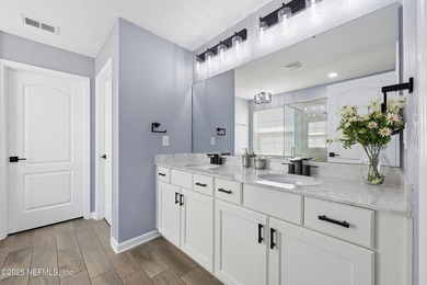 Beautifully updated Eagle Harbor home featuring a brand-new on Eagle Harbor Golf Club in Florida - for sale on GolfHomes.com, golf home, golf lot