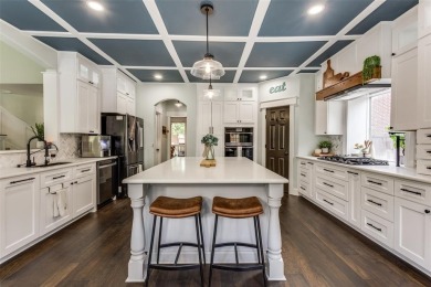 What a Stunning home located in the heart of Stonebridge Ranch! on Stonebridge Ranch Country Club in Texas - for sale on GolfHomes.com, golf home, golf lot