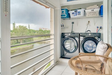 Spacious updated CORNER penthouse unit with great views in the on Inverrary Country Club in Florida - for sale on GolfHomes.com, golf home, golf lot