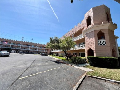 Fully Furnished End Unit!! Come see this Turnkey 2 bed /2 Bath on On Top Of The World Golf Course in Florida - for sale on GolfHomes.com, golf home, golf lot