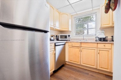 This charming 2-bedroom, 1.5-bath condo is located in the on  in Florida - for sale on GolfHomes.com, golf home, golf lot