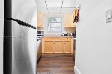 This charming 2-bedroom, 1.5-bath condo is located in the on  in Florida - for sale on GolfHomes.com, golf home, golf lot