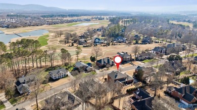 Come see this 5 bedroom, 4 bathrooms, full brick, 3 car garage on Hampton Cove Golf Course in Alabama - for sale on GolfHomes.com, golf home, golf lot