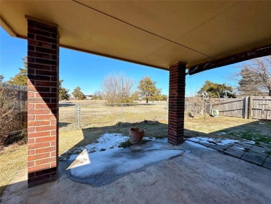 Lovely 3 bedroom/2 bathroom brick home located in the heart of on Broadmoore Golf Club in Oklahoma - for sale on GolfHomes.com, golf home, golf lot