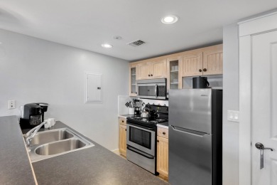 Discover exceptional flexibility and comfort in this fully on Sandestin Golf and Beach Resort - Raven in Florida - for sale on GolfHomes.com, golf home, golf lot