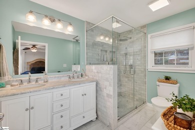 Welcome home to Holly Tree Plantation! This beautifully updated on Holly Tree Country Club in South Carolina - for sale on GolfHomes.com, golf home, golf lot