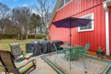 Welcome home to Holly Tree Plantation! This beautifully updated on Holly Tree Country Club in South Carolina - for sale on GolfHomes.com, golf home, golf lot