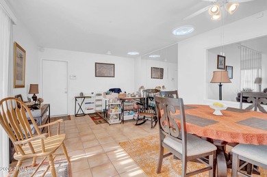 The inside features of this home include no popcorn ceilings on Sun City Lakes West and East in Arizona - for sale on GolfHomes.com, golf home, golf lot