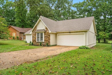 Beautifully remodeled home just steps from the golf course! on Stonebridge Golf Club in Tennessee - for sale on GolfHomes.com, golf home, golf lot