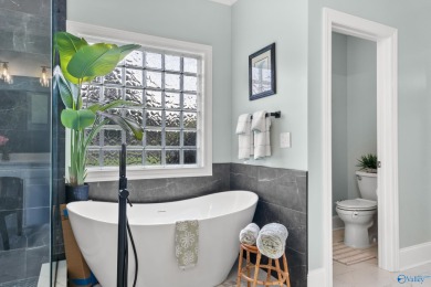 Lakefront lot in desirable Hampton Cove! 4 bedrooms 4 baths on Hampton Cove Golf Course in Alabama - for sale on GolfHomes.com, golf home, golf lot