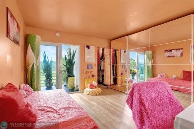 DRAMATICALY REDUCED, MOTIVATED SELLER, Step into this on Wynmoor Golf Course in Florida - for sale on GolfHomes.com, golf home, golf lot