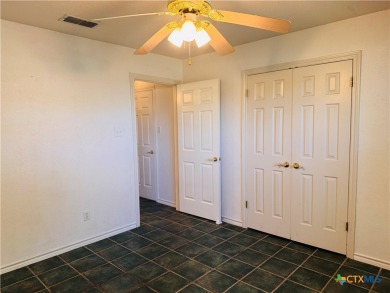Need a home office, guest house, or studio? This property on Mill Creek Golf Club in Texas - for sale on GolfHomes.com, golf home, golf lot