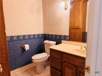 Need a home office, guest house, or studio? This property on Mill Creek Golf Club in Texas - for sale on GolfHomes.com, golf home, golf lot