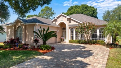 Under contract-accepting backup offers. Ideally Located in a on Kings Ridge Golf Club in Florida - for sale on GolfHomes.com, golf home, golf lot