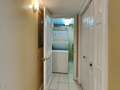 Mountain Views & City Convenience - All in One Package! Welcome on Gatlinburg Golf Course in Tennessee - for sale on GolfHomes.com, golf home, golf lot