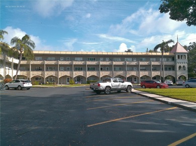 If you've ever thought about living in a development that offers on On Top Of The World Golf Course in Florida - for sale on GolfHomes.com, golf home, golf lot