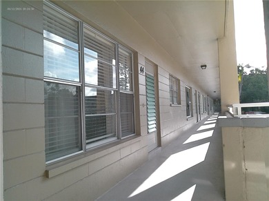 If you've ever thought about living in a development that offers on On Top Of The World Golf Course in Florida - for sale on GolfHomes.com, golf home, golf lot