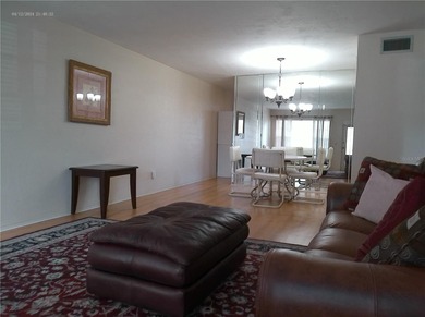 If you've ever thought about living in a development that offers on On Top Of The World Golf Course in Florida - for sale on GolfHomes.com, golf home, golf lot