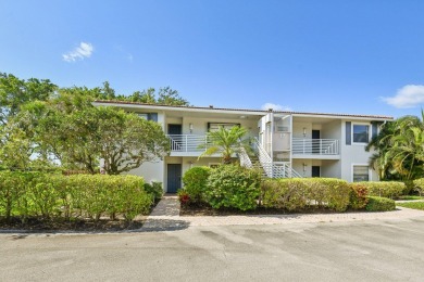 This spacious first-floor apartment boasts 2 bedrooms w/ a conv on Hunters Run Golf and Country Club in Florida - for sale on GolfHomes.com, golf home, golf lot