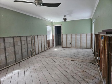 This beautiful 60x125 deep lot situated in the heart of the on The Renaisssance Vinoy Golf Club in Florida - for sale on GolfHomes.com, golf home, golf lot