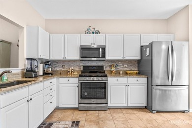 Meticulously maintained ranch in desirable Carillon gated 55+ on The Links at Carillon in Illinois - for sale on GolfHomes.com, golf home, golf lot