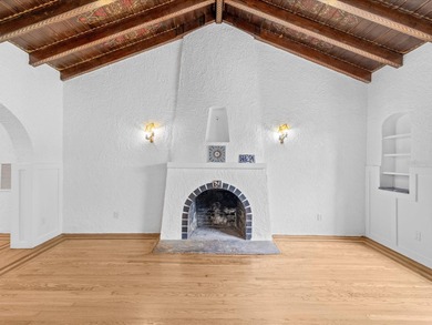 Perry Snell's *Jewel Box* is on the market and ready to welcome on The Renaisssance Vinoy Golf Club in Florida - for sale on GolfHomes.com, golf home, golf lot