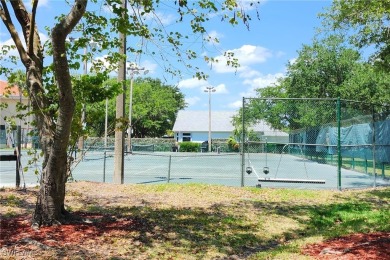 Beautifully renovated 2 bedroom with a den. Updates to the on Sabal Springs Golf and Racquet Club in Florida - for sale on GolfHomes.com, golf home, golf lot