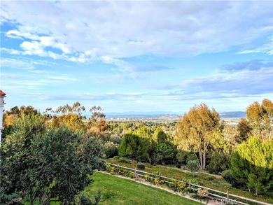 SPECTACULAR VIEWS IN PRESTIGIOUS GATE 14!! 3RD FLOOR END UNIT 3 on Aliso Viejo Country Club in California - for sale on GolfHomes.com, golf home, golf lot