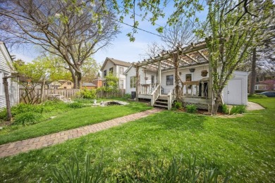 Something truly special! Beautifully expanded and spacious on Evanston Golf Club in Illinois - for sale on GolfHomes.com, golf home, golf lot