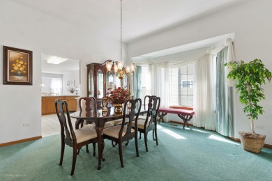 Well cared for 2 bedroom 2 bath ranch home with full basement! on The Links at Carillon in Illinois - for sale on GolfHomes.com, golf home, golf lot