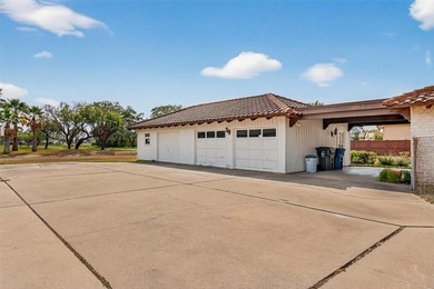 This is an exceptional opportunity to own a spacious two story on Corpus Christi Country Club Golf Course in Texas - for sale on GolfHomes.com, golf home, golf lot