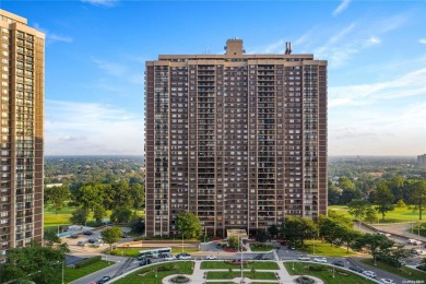 Unsurpassed beauty overlooking the golf and city. Formal dining on Towers Country Club in New York - for sale on GolfHomes.com, golf home, golf lot