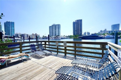 This spacious and very clear three bedroom is located around on Turnberry Isle Resort and Club in Florida - for sale on GolfHomes.com, golf home, golf lot
