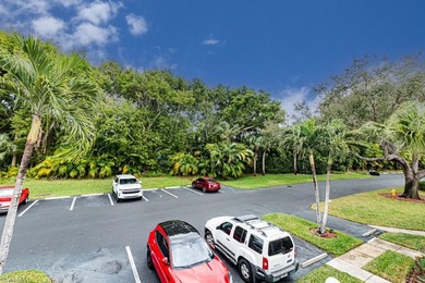 MINUTES TO THE BEACH!  This elegantly appointed condo, ideally on Imperial Golf Club in Florida - for sale on GolfHomes.com, golf home, golf lot