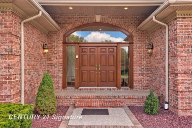 This all brick home, has everything you will need for easy on The Sawmill Golf Club in Michigan - for sale on GolfHomes.com, golf home, golf lot