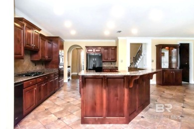 Beautiful, well-maintained home in sought after Heron Lakes on Heron Lakes Country Club in Alabama - for sale on GolfHomes.com, golf home, golf lot