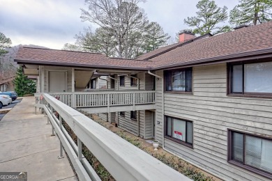 Great investment opportunity for someone looking to remodel and on Kingwood Golf Club and Resort in Georgia - for sale on GolfHomes.com, golf home, golf lot