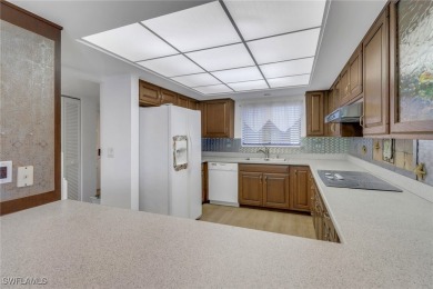 Top Floor CORNER condo with vaulted ceilings, new luxury on The Landings Yacht, Golf and Tennis Club in Florida - for sale on GolfHomes.com, golf home, golf lot