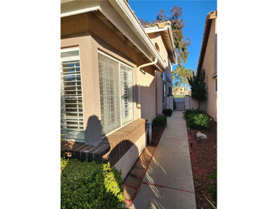 Pour yourself your favorite beverage and set back and enjoy the on Sun Lakes Country Club in California - for sale on GolfHomes.com, golf home, golf lot