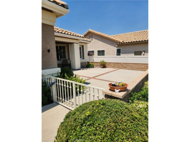 Pour yourself your favorite beverage and set back and enjoy the on Sun Lakes Country Club in California - for sale on GolfHomes.com, golf home, golf lot