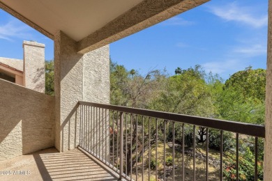 Welcome to easy, low-maintenance living in Arrowhead Lakes. This on Arrowhead Country Club in Arizona - for sale on GolfHomes.com, golf home, golf lot