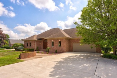 This all brick home, has everything you will need for easy on The Sawmill Golf Club in Michigan - for sale on GolfHomes.com, golf home, golf lot