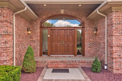 This all brick home, has everything you will need for easy on The Sawmill Golf Club in Michigan - for sale on GolfHomes.com, golf home, golf lot