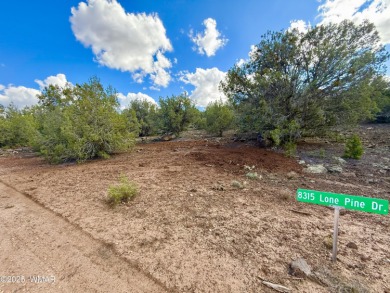 Gorgeous, lot with a passed perc test the is level at the road on Silver Creek Golf Club in Arizona - for sale on GolfHomes.com, golf home, golf lot