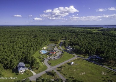 Easy, flat, elevated homesite.  500' to the park, the heart of on Minnesott Golf and Country Club in North Carolina - for sale on GolfHomes.com, golf home, golf lot