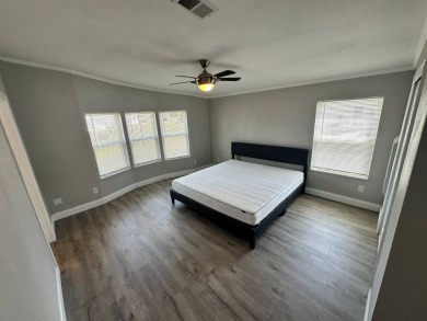 Lot rent is $1037.00    This beautiful 2 bedroom, 2 bathroom on Del Tura Golf and Country Club in Florida - for sale on GolfHomes.com, golf home, golf lot