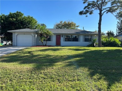 *Your gonna like* Pride of ownership & it shows.Yes,freshly on Sebastian Municipal Golf Course in Florida - for sale on GolfHomes.com, golf home, golf lot