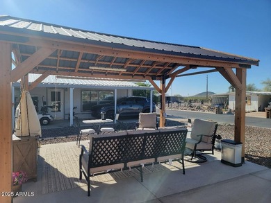 This beautiful nearly new home is ready to go! Gorgeous home on 3 Parks Fairways in Arizona - for sale on GolfHomes.com, golf home, golf lot
