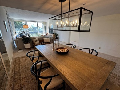 Spacious 3-Bedroom End-Unit Residence in Sought-After Beachplace on Links on Longboat Golf Club in Florida - for sale on GolfHomes.com, golf home, golf lot